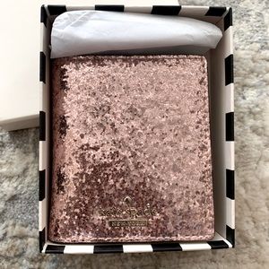 Kate Spade Glitter Bug Rose Glitter Stacy